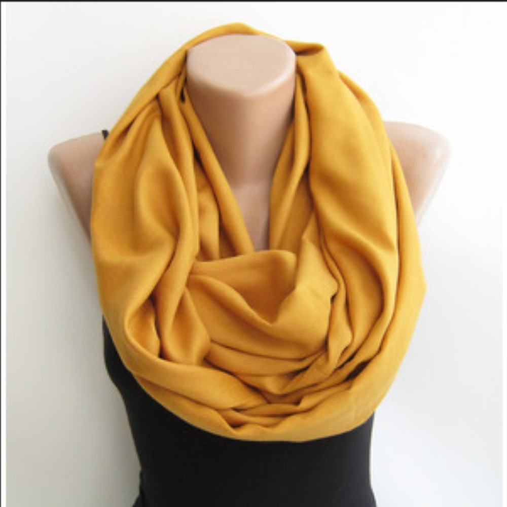❄HOST PICK❄ Cashmere Long Marigold Scarf - Picture 2 of 6